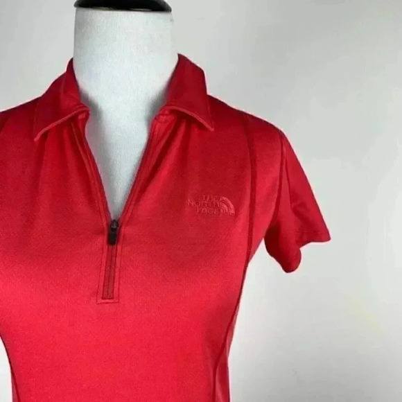 The north face top size XS red moisture wicking - Picture 2 of 8